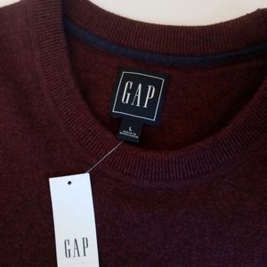 NWT Gap Maroon Crew-Neck Sweater